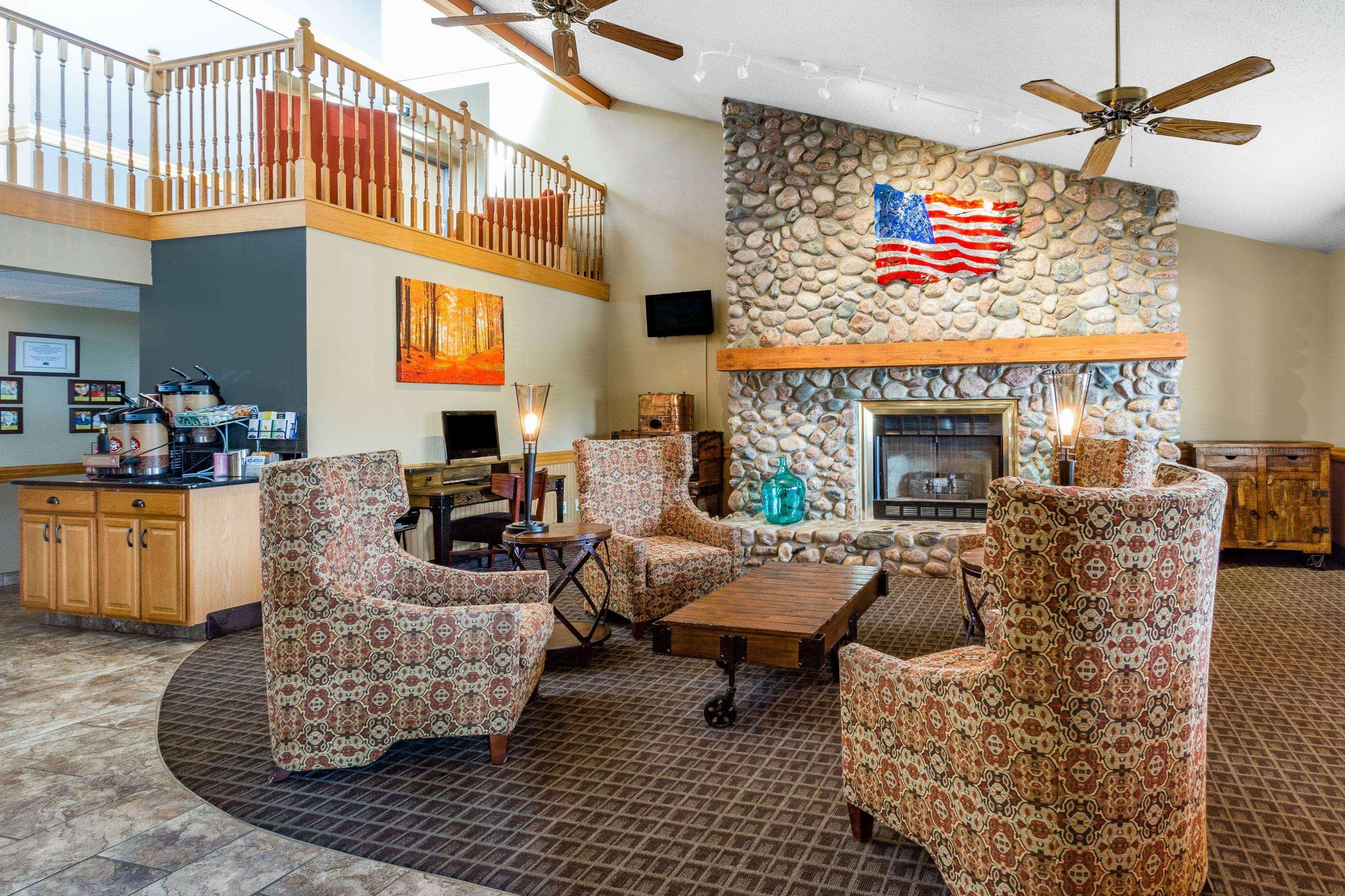 Americinn By Wyndham Virginia Exteriör bild